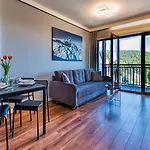 Apartamento Karpatia By Royal Aparts