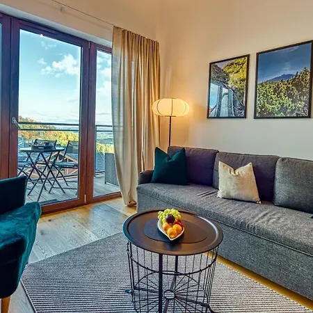 Apartamento Karpatia By Royal Aparts *