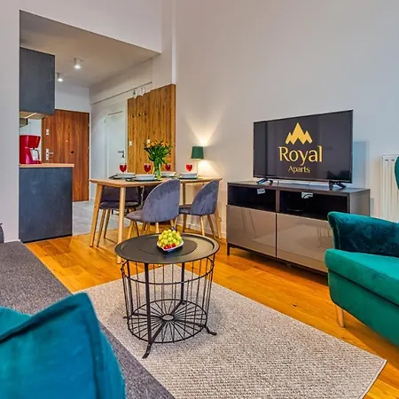 Apartamento Karpatia By Royal Aparts