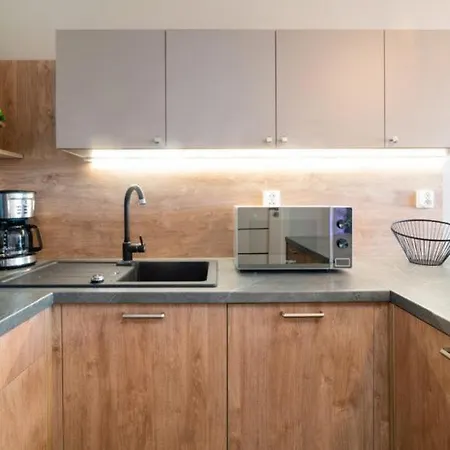 Apartamento Karpatia By Royal Aparts *