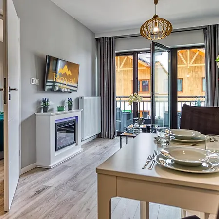 Karpatia By Royal Aparts *