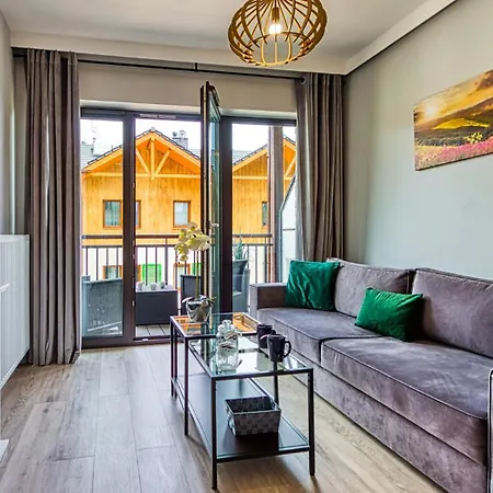 Karpatia By Royal Aparts Apartamento *