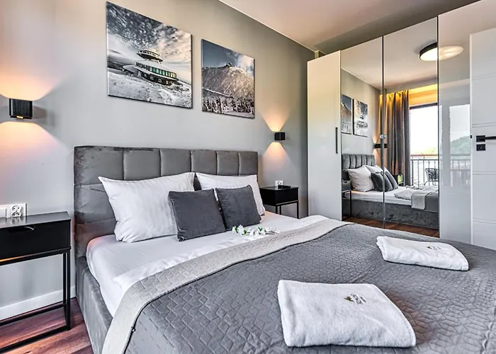 Karpatia By Royal Aparts Apartment