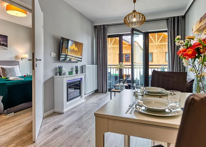 Karpatia By Royal Aparts *